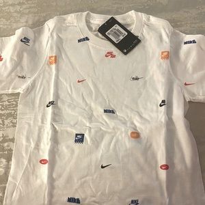 Nike boys t-shirt